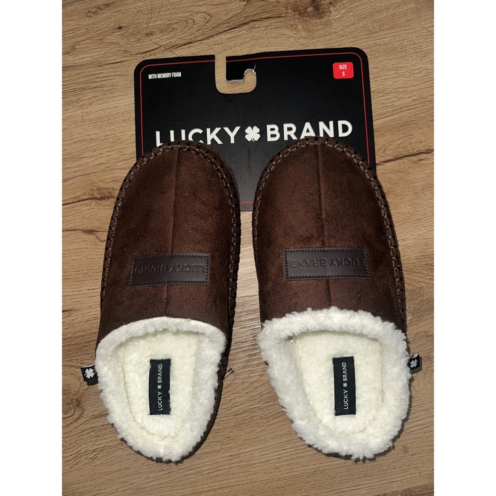 LUCKY BRAND with MEMORY FOAM MENS SLIPPERS Small 7-8 NEW